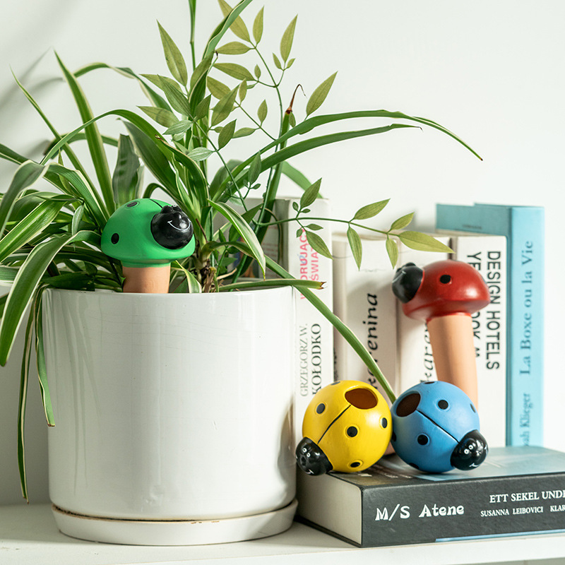 Self Watering Insert - 植物散水装置、テラコッタ散水スパイク、休暇中の自動散水プランターインサート、屋内外植物用散水スパイク